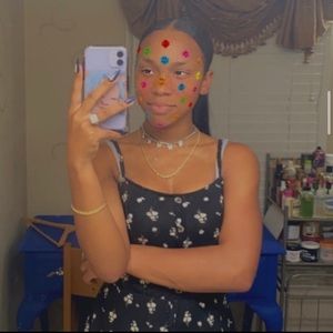 Meet your Posher, Tiffany